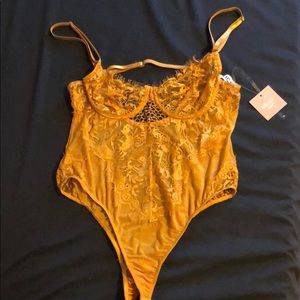 Lace body suit
